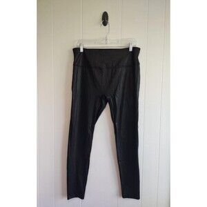 Women's Shiny Black Cropped Leggings Size Medium